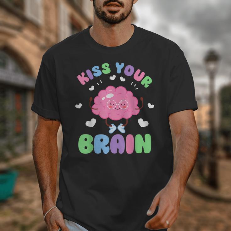 Back To School Kiss Your Brain Cute Teacher Appreciation Unisex T-Shirt, funny design