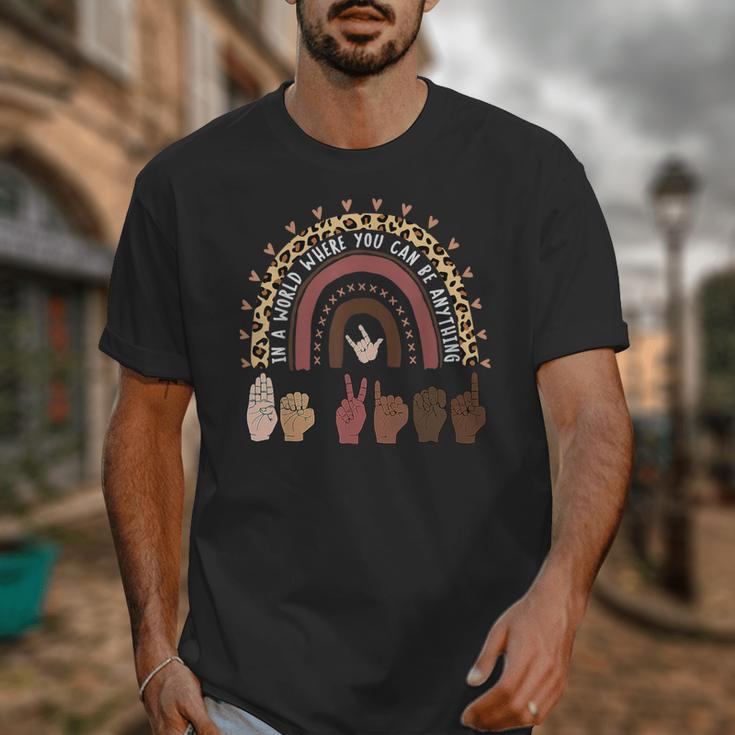 Be Kind Hand-Talking Teacher Artist ASL Unisex T-Shirt, funny design
