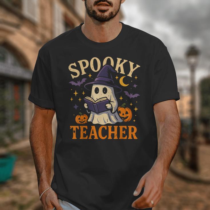 Spooky Teacher Halloween Cute Ghost Pumpkin Reading Women Unisex T-Shirt, funny design