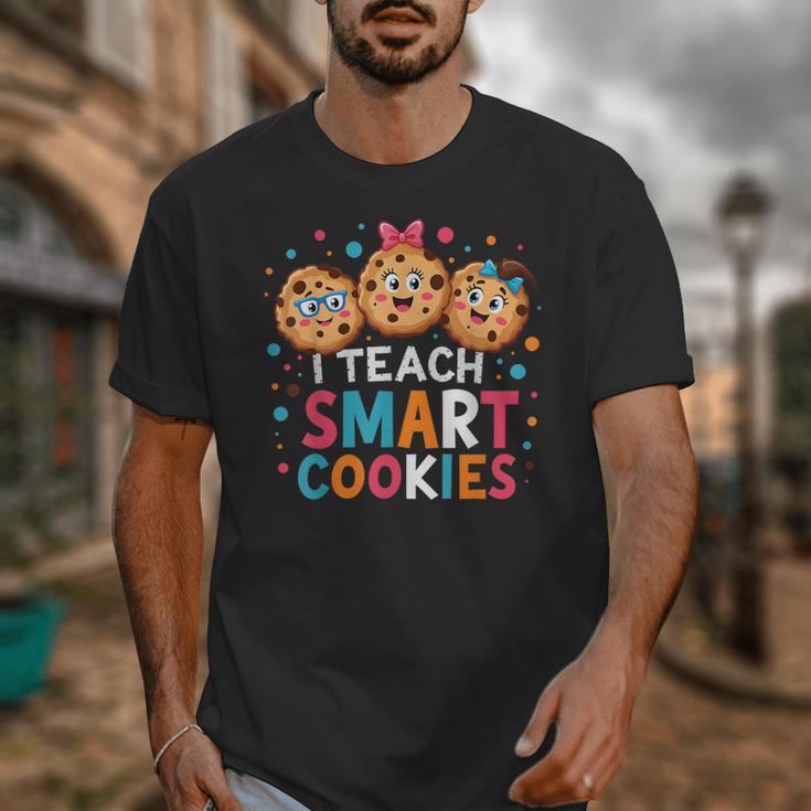 I Teach Smart Cookies Cute Back To School Teacher Unisex T-Shirt, funny design I Teach Smart Cookies Cute Back To School Teacher Unisex T-Shirt, funny design