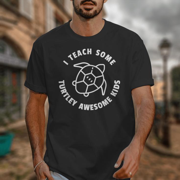I Teach Some Turtley Awesome Kids Teacher Turtle Pun Unisex T-Shirt, funny design