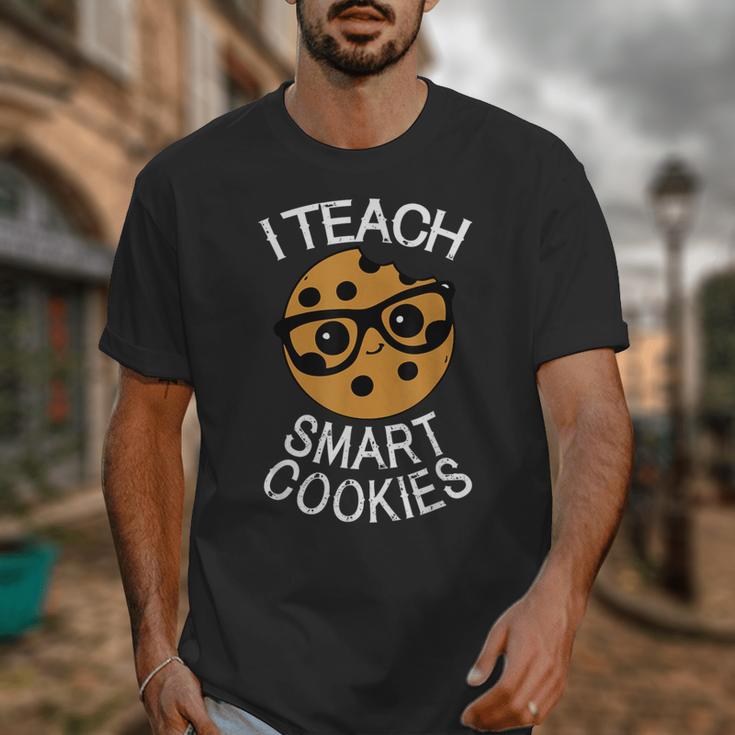 Teacher Shirt I Teach Smart Cookies Shirt Nerd Tee Unisex T-Shirt, funny design
