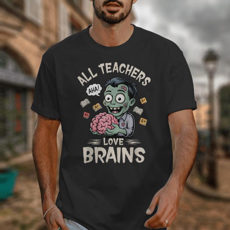 Teachers Love Brains Tee-Shirt Men Women Halloween Teacher Unisex T-Shirt, funny design