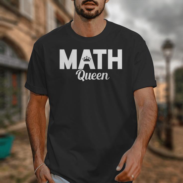 TeeArt Math Mathematics Queen Math Teacher Unisex T-Shirt, funny design TeeArt Math Mathematics Queen Math Teacher Unisex T-Shirt, funny design