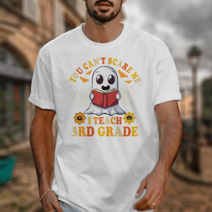 You Cant Scare Me I Teach 3rd Grade Teacher Halloween Unisex T-Shirt, funny design