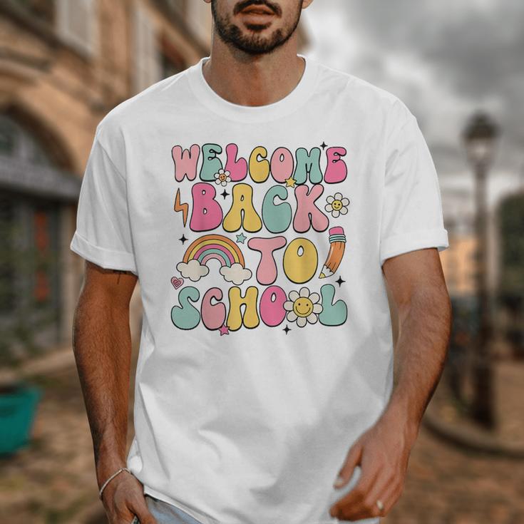 Retro Welcome Back To School Teacher Appreciation Boys Girls Unisex T-Shirt, funny design