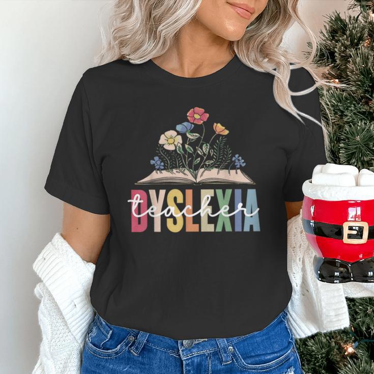 Dyslexia Teacher Awareness Dyslexic Dyslexics Dyslexia Unisex T-Shirt, gift for family, gift for coworker