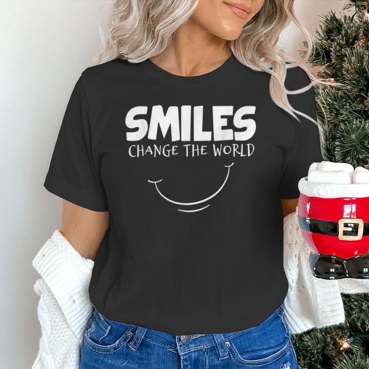 Smile Smiles Change The World Teacher T-Shirt Happy T-Shirt Unisex T-Shirt, gift for family, gift for coworker