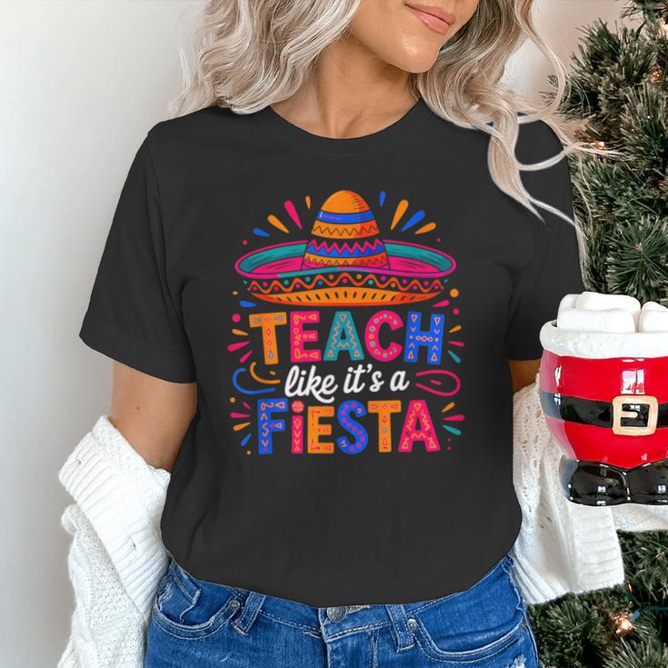 Teach Like It'S A Fiesta Teachers Sombrero Cinco De Mayo Unisex T-Shirt, gift for family, gift for coworker