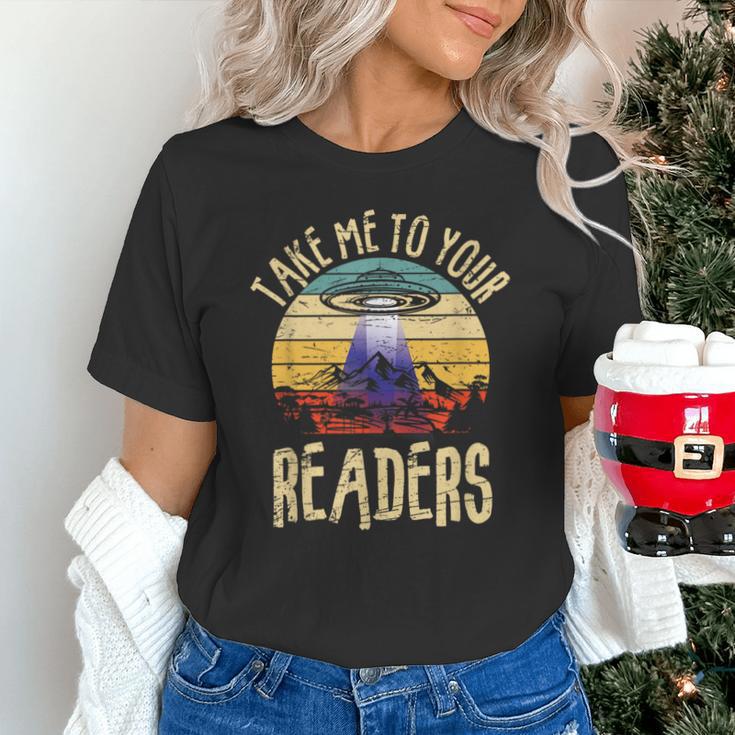 Vintage Take Me To Your Readers English Teacher Alien Space Men Women Unisex T-Shirt, English Teacher Shirts, gift for family, gift for coworker