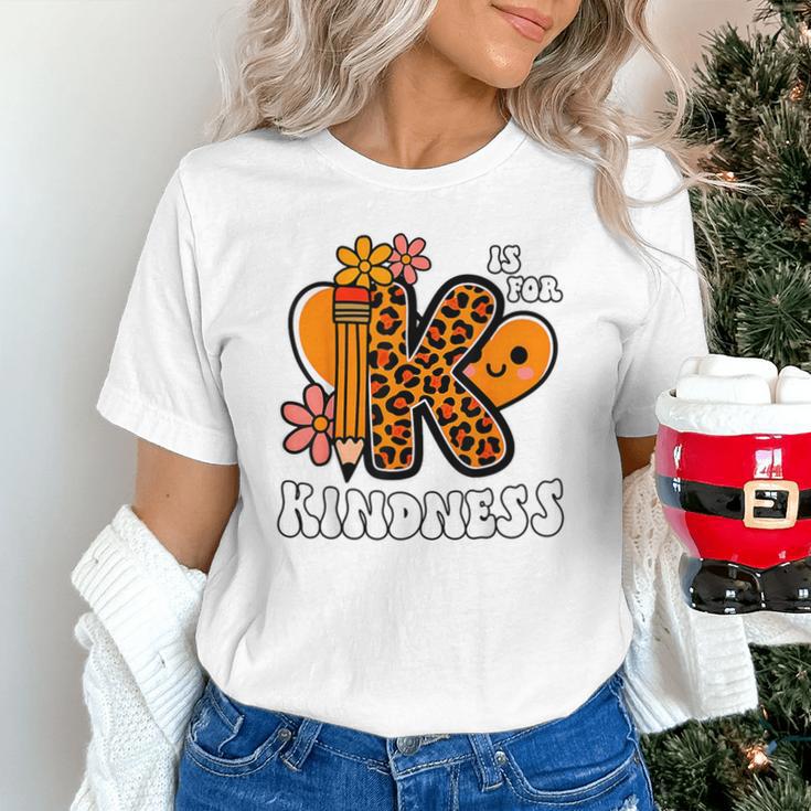 Unity Day Shirt Kindness Orange Teacher Kids Be Kind Unisex T-Shirt, gift for family, gift for coworker