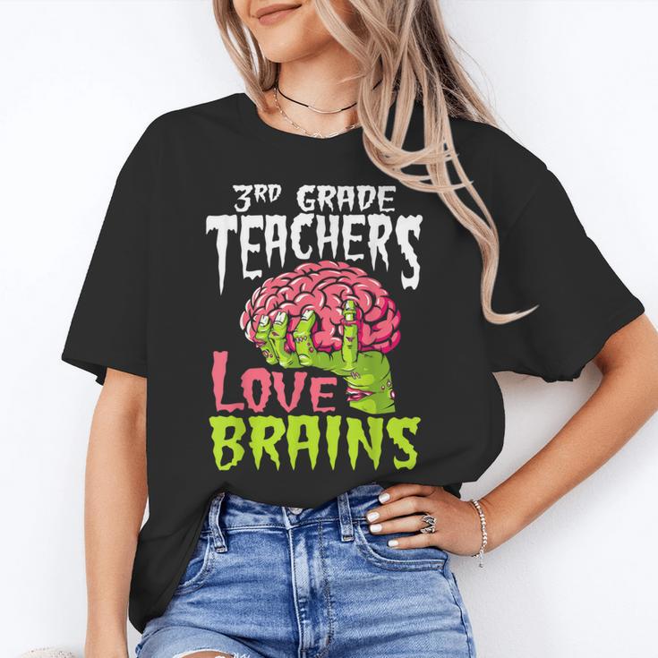 3rd Grade Teachers Love Brains Zombie Teacher Halloween Women's T-Shirt