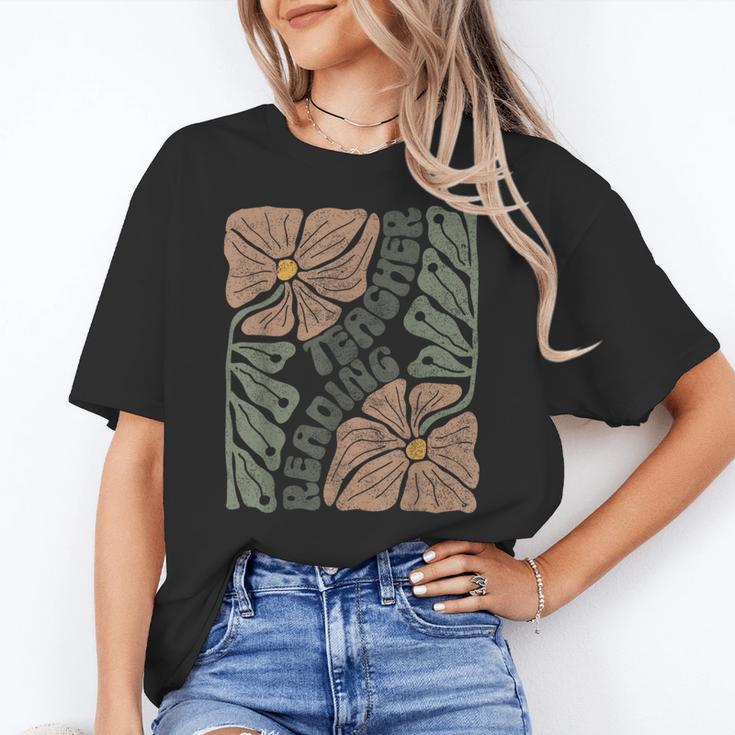 Boho Floral Reading Teacher Retro Reading Specialist Wildfl Women's T-Shirt