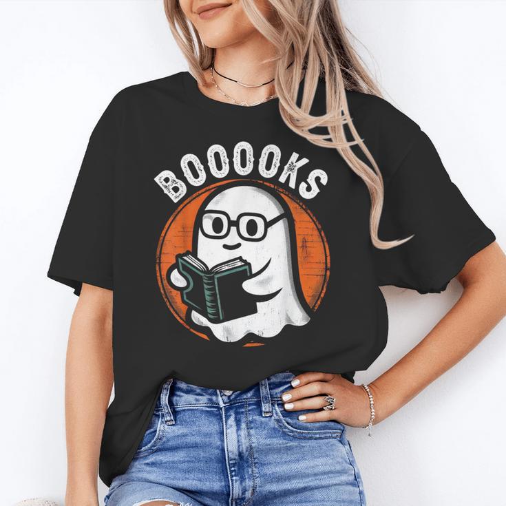 Cute Ghost Book Reading Books Lover Retro Halloween Teacher Women's T-Shirt