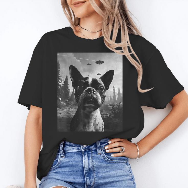 Dog Mom Dad Alien Selfie Boston Terrier UFO For Men Women Women's T-Shirt