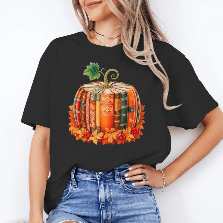 Fall Book Autumn Reading Teacher Halloween Pumpkin Season Women's T-Shirt