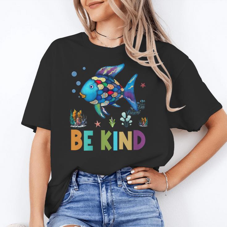 Happy First Day Of School Fish Rainbows Teacher Be Kind Women's T-Shirt