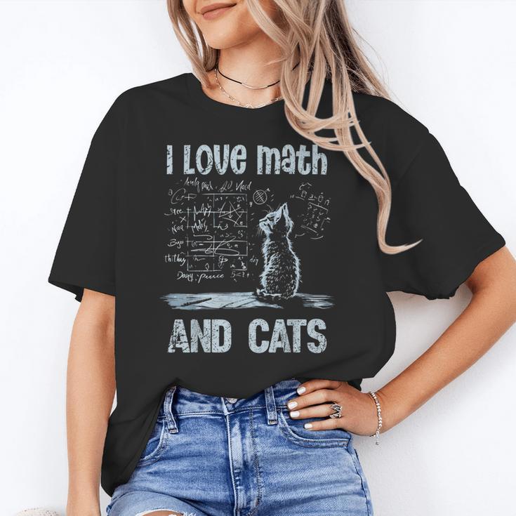 I Love Math And Cats Cat Lover Science Teacher Student Women's T-Shirt
