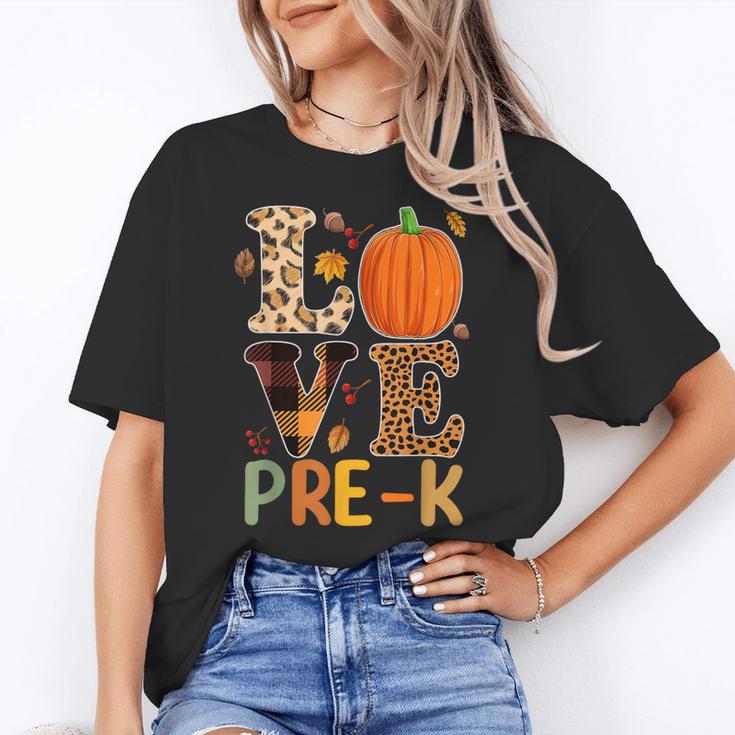Love Pre-k Teacher Shirts Autumn Fall Pumpkin Fall Leopard Women's T-Shirt