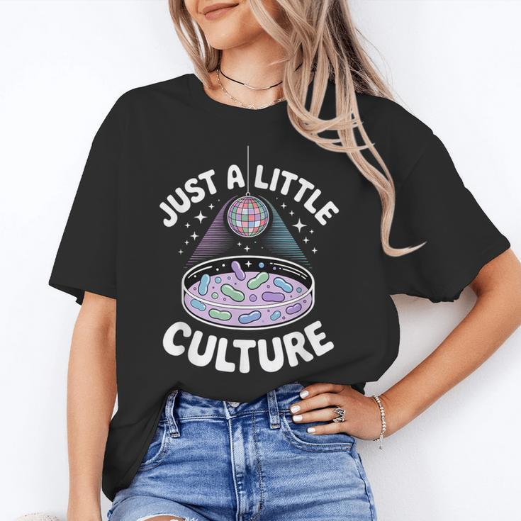 Microbiology Lab Love Culture Biology Teacher Lab Tech Women's T-Shirt