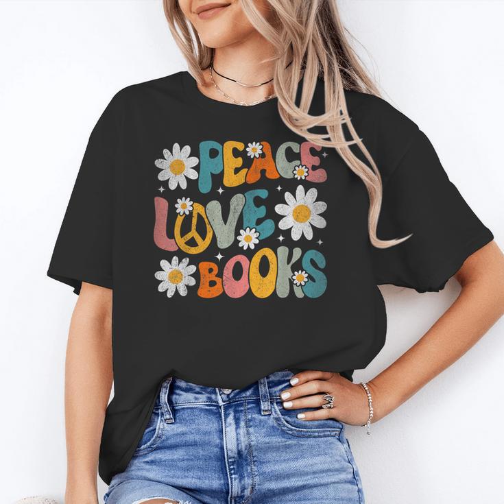 Peace Love Books Bookworm Librarian Reading Teacher Groovy Women's T-Shirt