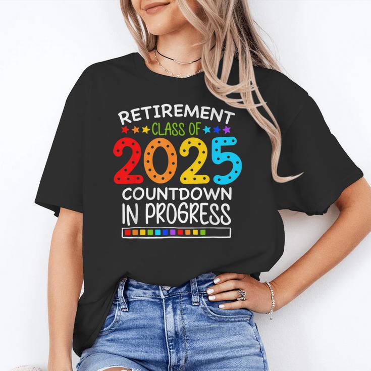 Retirement Class Of 2025 Teacher Countdown Loading Teacher Women's T-Shirt