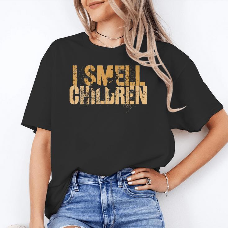 I SMELL CHILDREN Halloween Teacher Classroom I Teach Women's T-Shirt