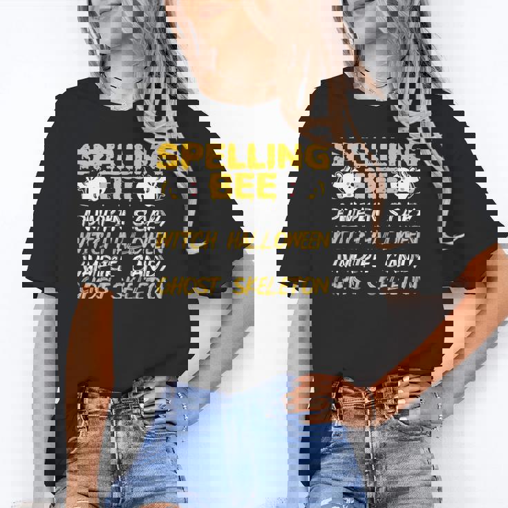 Spelling Bee Costume For a Halloween Teacher Pun Women Women&#x27;s T-Shirt