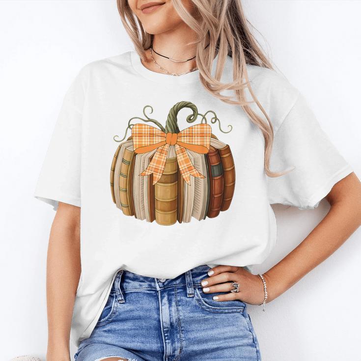 Fall Book Pumpkin Halloween Teacher Librarian Thanksgiving Women's T-Shirt