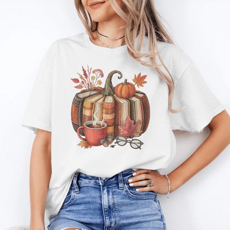 Fall Book Pumpkin Retro Reading Halloween Teacher Women's T-Shirt