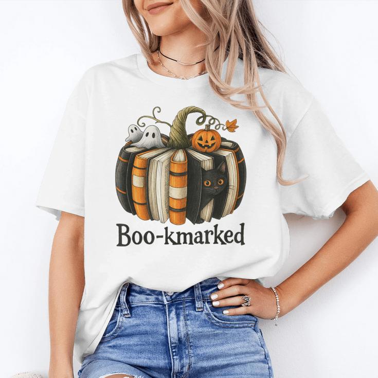 Fun Fall Book Lover Cute Teacher Student Halloween Women's T-Shirt