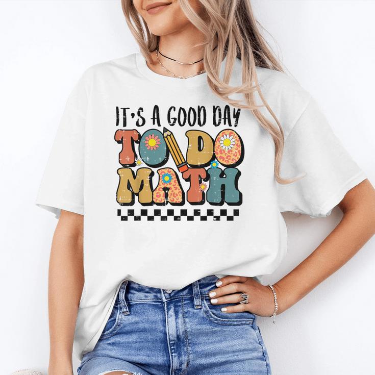 Good Day To Do Math Teacher Vintage Groovy Nerd Women Men Women's T-Shirt