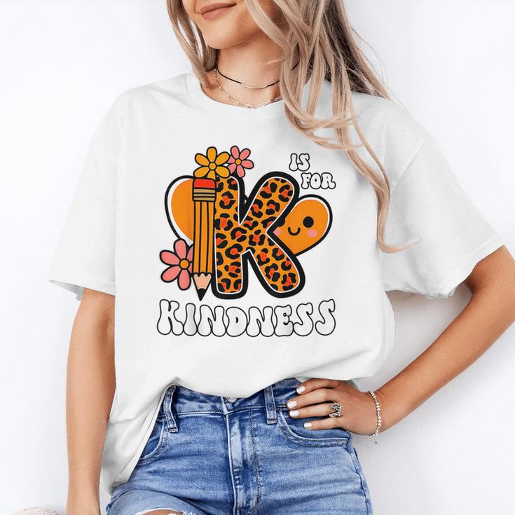 Unity Day Shirt Kindness Orange Teacher Kids Be Kind Women's T-Shirt