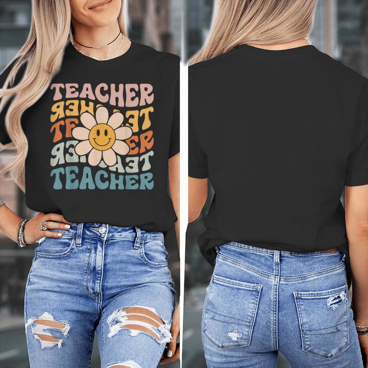 Retro Teacher Daisy Colorful Elementary School Teacher Women's T-Shirt, funny design Retro Teacher Daisy Colorful Elementary School Teacher Women's T-Shirt, funny design