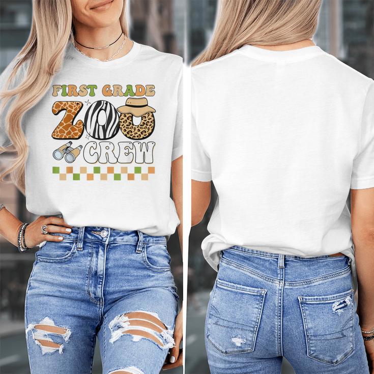 Field Zoo Trip Teacher First Grade Crew Back To School Women's T-Shirt, First Grade Teacher Gifts, funny design