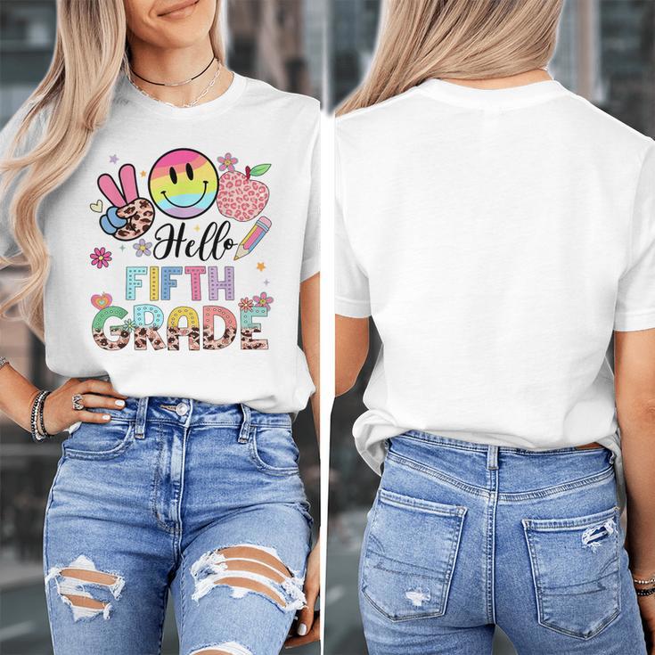 Hello 5th Grade Boy Girl Teacher Back To School 5th Grade Women's T-Shirt, funny design