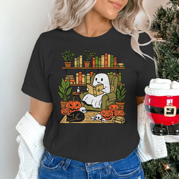 Ghost Library Reading Books Halloween Librarian Teacher Women's T-Shirt, gift for family, gift for coworker