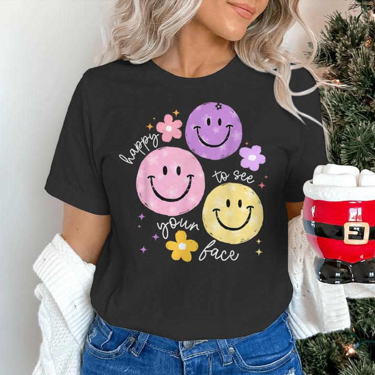 Happy To See Your Face Teacher Flower Back To School Women's T-Shirt, gift for family, gift for coworker