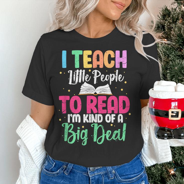 I Teach Little People To Read Reading Teacher For Men Women Girls Kids Women's T-Shirt, gift for family, gift for coworker