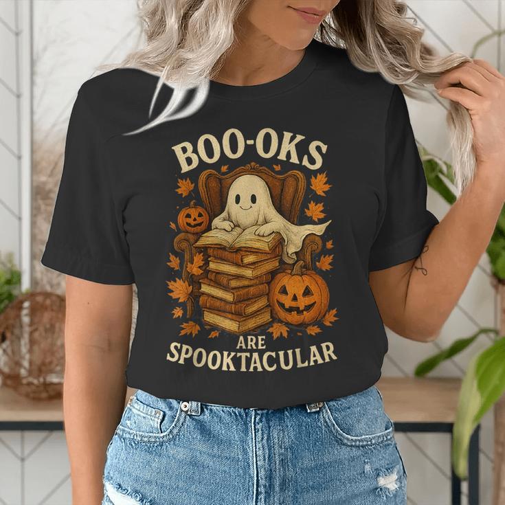 Books Are Spooktacular Ghost Book Reading Halloween Teachers Women's T-Shirt, funny gift