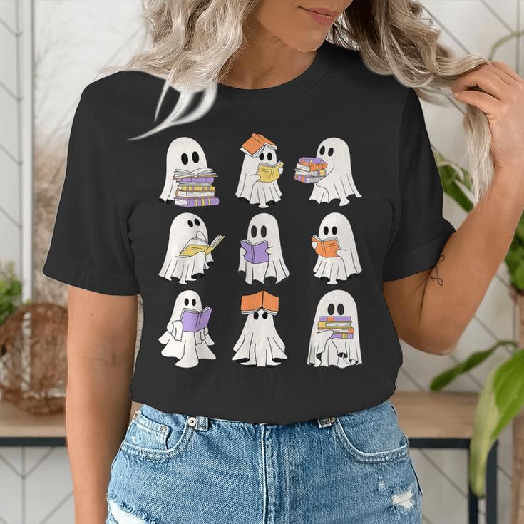 Cute Ghost Reading Books Teacher Halloween Reading Men Women Kids Women's T-Shirt, funny gift