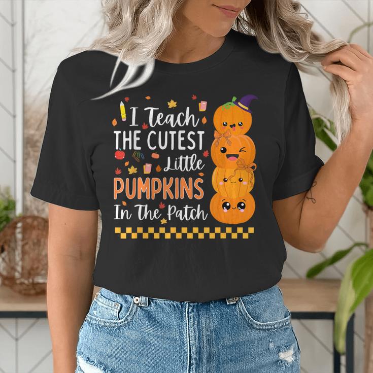 Cute Teacher Halloween For Women Men Teacher Pumpkin Women's T-Shirt, funny gift Cute Teacher Halloween For Women Men Teacher Pumpkin Women's T-Shirt, funny gift