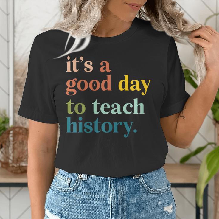 It's A Good Day To Teach History Teacher Men Women Women's T-Shirt, History Teacher Shirts, funny gift
