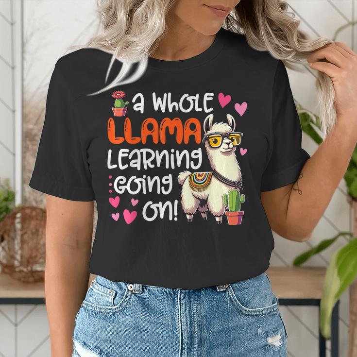 Llama Learning Teachers Students Alpaca Lover Back To School Women's T-Shirt, funny gift