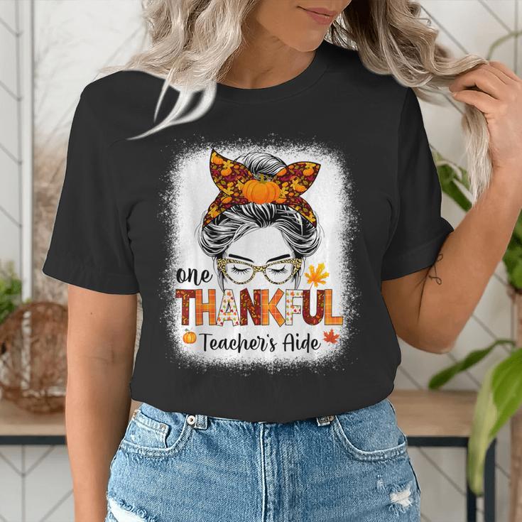One Thankful Teacher's Aide Messy Bun Thanksgiving Fall Women's T-Shirt, funny gift One Thankful Teacher's Aide Messy Bun Thanksgiving Fall Women's T-Shirt, funny gift