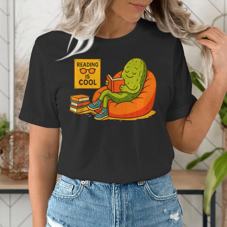 Pickle Reading Books Bookworm Teacher Librarian Kids Retro Women's T-Shirt, funny gift Pickle Reading Books Bookworm Teacher Librarian Kids Retro Women's T-Shirt, funny gift