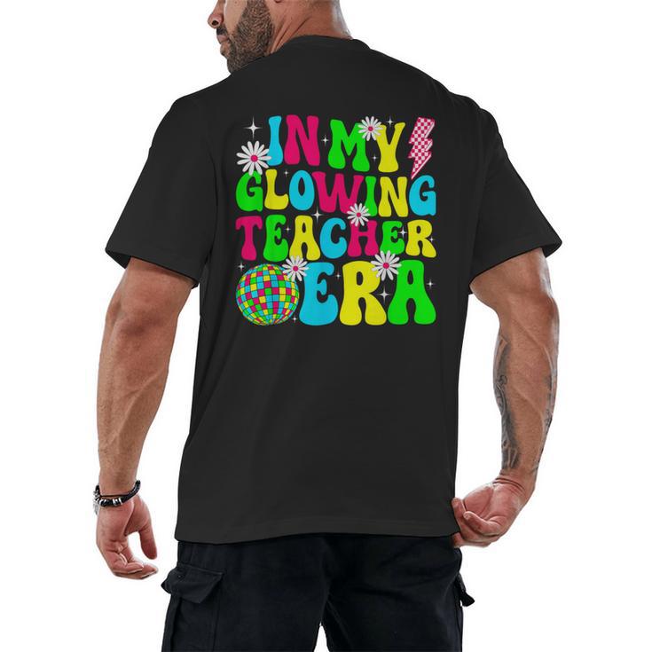 Retro Groovy In My Glowing Teacher Era Happy Teacher's Day Men's Back Print T-Shirt