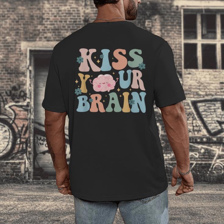 Kiss Your Brain Teacher Inspire Educate Groovy Retro Vintage Men's Back Print T-Shirt, funny design Kiss Your Brain Teacher Inspire Educate Groovy Retro Vintage Men's Back Print T-Shirt, funny design
