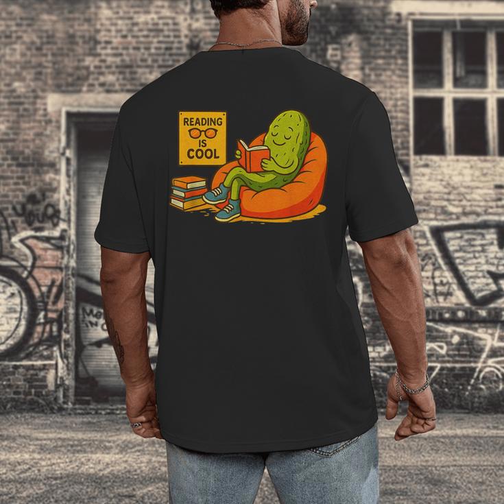 Pickle Reading Books Bookworm Teacher Librarian Kids Retro Men's Back Print T-Shirt, funny design