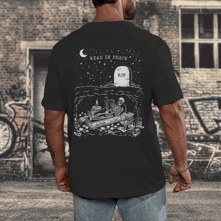 Read In Peace Skeleton Halloween Book Reading Spooky Teacher Men's Back Print T-Shirt, funny design